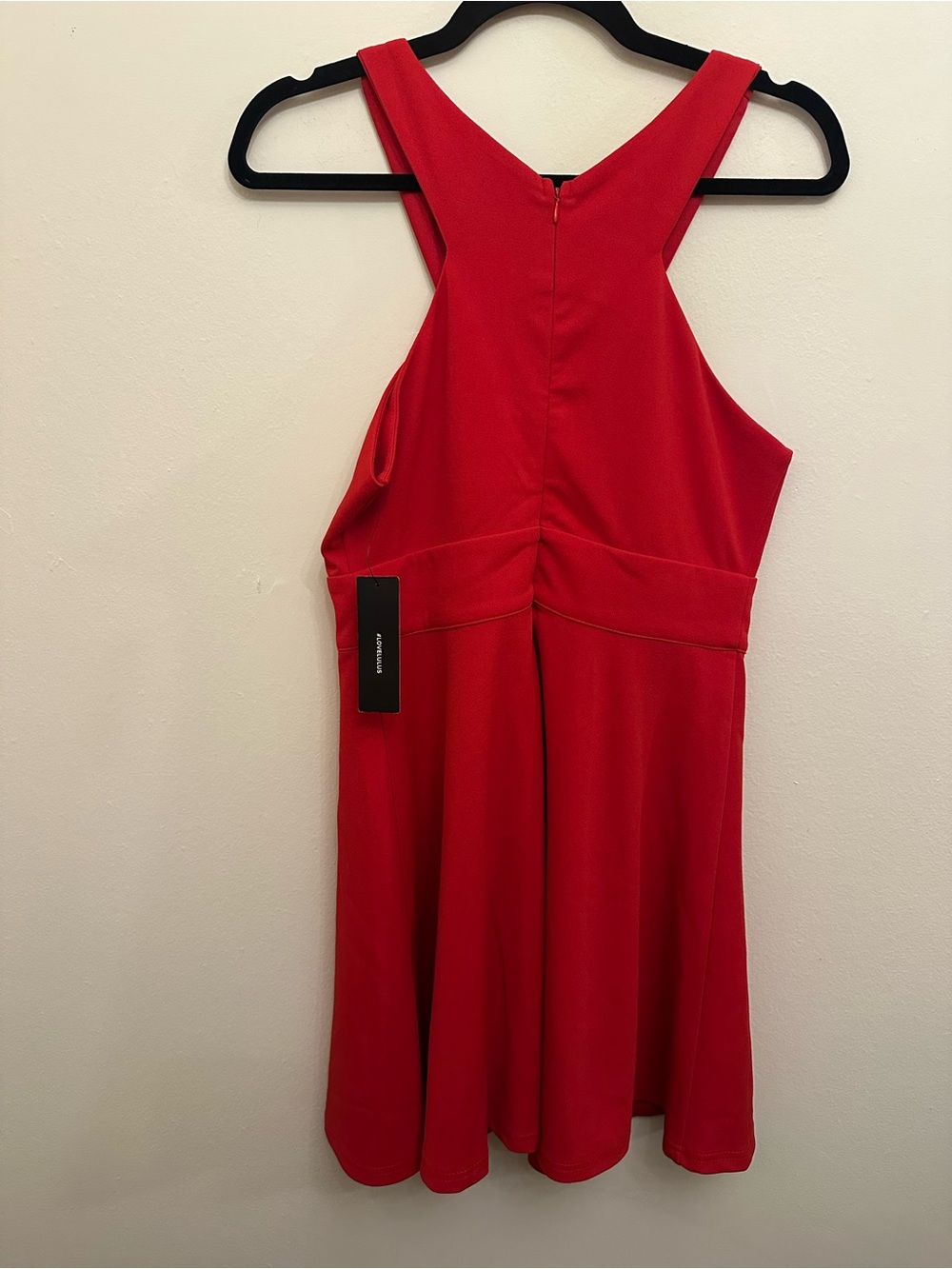 NWT Lulus Red Criss Cross Back Fit & Flare Skater Keyhole Dress M Holiday Formal - Picture 4 of 5